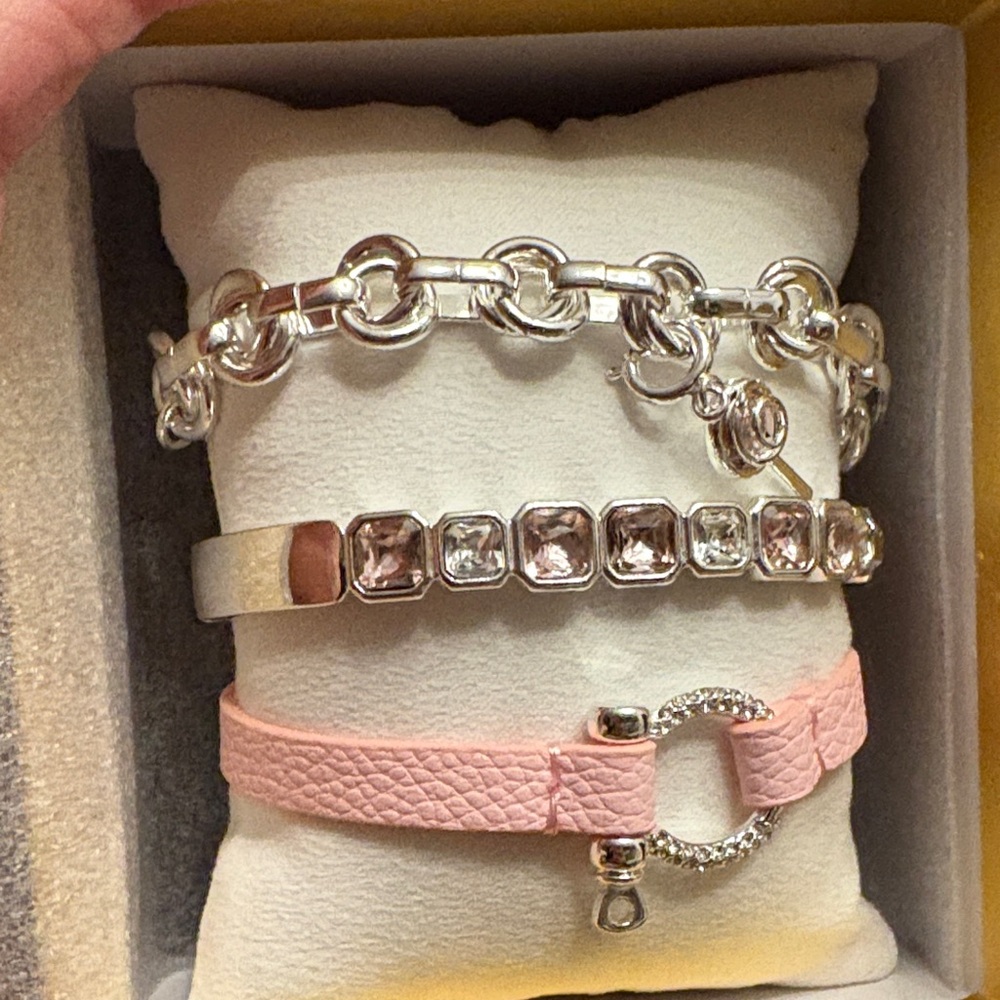 Chic Silver and Pink Bracelet Trio